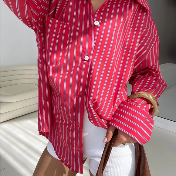 Princess Polly Red Button up - Picture 4 of 4